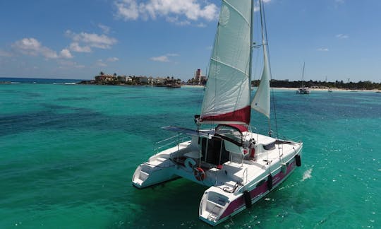 Private Catamaran Isla Mujeres