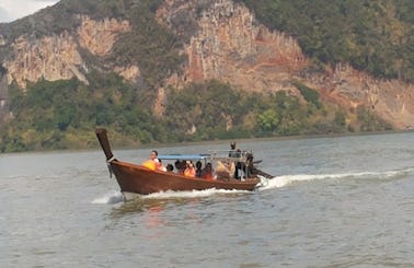Charter an 8 Person Longtail Boat in Chang Wat, Thailand