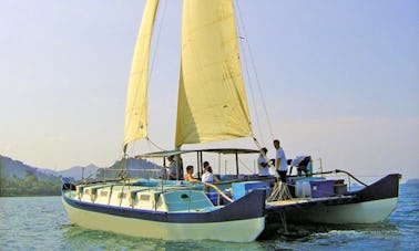 Paseos en catamarán Wharram Cruising en Tambon Ko Chang