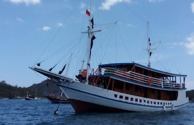 Charter a 17 Person Gulet In Nusa Tenggara Timur, Indonesia