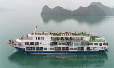 Louez une jonque à Chuong Duong, Vietnam