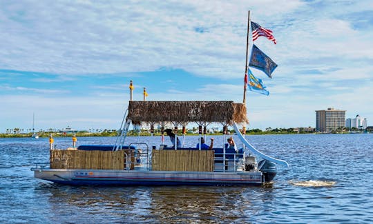 Unique Tiki Hut Pontoon Boat in Pensacola Beach