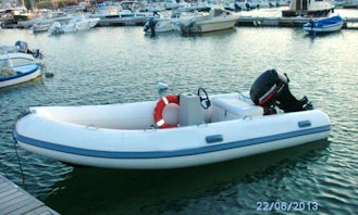 Rent 14' Gomme Inflatable Motor Boat In Isola di Capo Rizzuto
