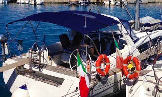 Sailing Yacht Charter Oceanis 41 "Sybil" in Reggio Calabria