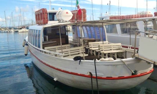 "M / N Punta Giglio" Motorboat Trips in Alghero