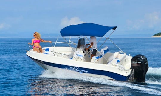 4 hours Boat Ride On Blumax 550 Open Center Console In Villagonia, Italy