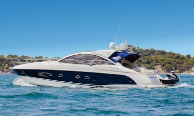 Charter 56' Azimut Atlantis - Moonraker Power Mega Yacht in Šibenik, Croatia