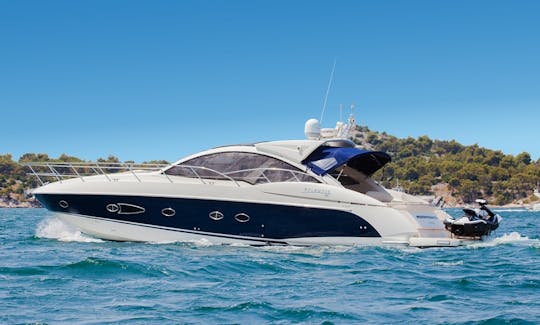 Charter 56' Azimut Atlantis - Moonraker Power Mega Yacht in Šibenik, Croatia