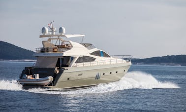 Charter 74' Abacus - Malibu Power Mega Yacht in Šibenik, Croatia