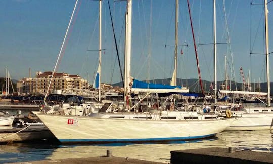 Charter 51' Compass 47 Cruising Monohull in Tivat, Montenegro