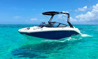 Private boat Tours in Thaiti for up to 5 People