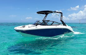 Private boat Tours in Thaiti for up to 5 People