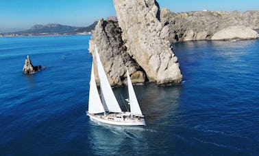 Restless Spirit, all-inclusive sailing trips - Costa Brava (Spain)
