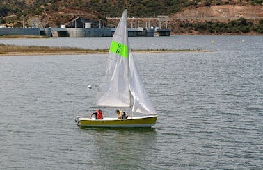 Charter 17' Daysailer in Moura, Portugal