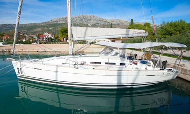 Alquile un Beneteau First 35 Crusing Monohull en Zagreba, Croacia