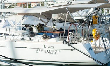 Charter First 45 Crusing Monohull em Zagreba, Croácia