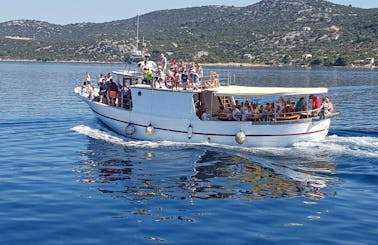 Boat Excursion in Drage