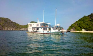 Houseboat / Sleep aboard in Cat Ba Island - Hai Phong