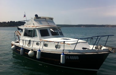 Motor Yacht - Sleep Aboard Rental in Portorož