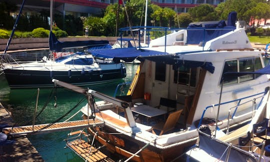 Motor Yacht - Sleep Aboard Rental in Portorož