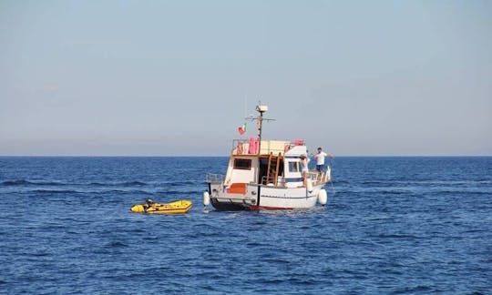 Alquile un yate a motor en Toscana, Italia