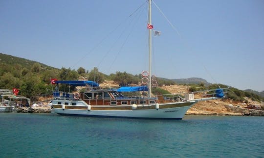 12 people Gulet for charter in Muğla, Turkey