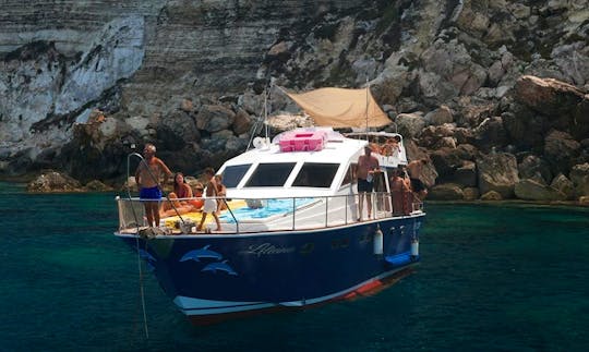 Charter Liliana Motor Yacht in Lampedusa, Italy