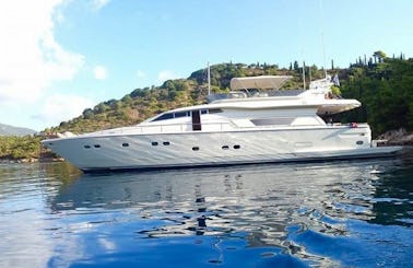 2002 Ferretti 76 Motor Yacht Charter in Alimos
