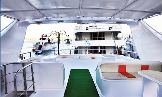 Charter 69' Tide Motor Yacht in Sharm El Sheikh, Egypt