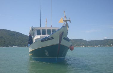 Charter a Motor Yacht in Pôrto Belo, Brazil