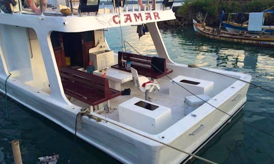 Charter 20' Camara Motor Yacht in Banten, Indonesia