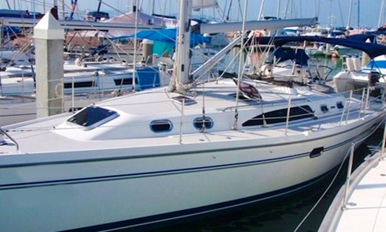 Charter 39' Catalina 375 Cruising Monohull In Tambon Ko Chang, Thailand