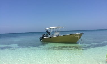 Center Console Rental in Barranquilla, Colombia for up to 12 Guests