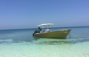 Center Console Rental in Barranquilla, Colombia for up to 12 Guests