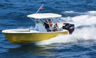 Rent this Center Console Boat in Barranquilla, Colombia