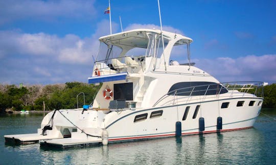 57"super Luxury Yacht in Cartagena for Rosario Islands Baru and much more