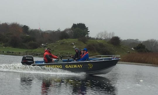 Pesque em Galway, Irlanda, no Jon Boat