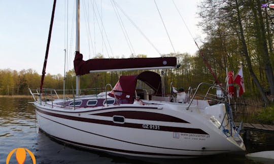 Charter 32' Test - Vipozuna Cruising Monohull in Giżycko, Poland