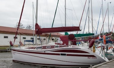 Charter 32' Test - Victoria Cruising Monohull in Giżycko, Poland