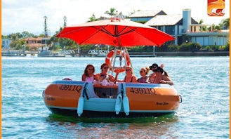 Round Boat rental in Main Beach with Coasting Around