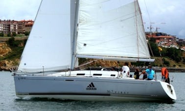 Beneteau First 36.7 Charter in Portugalete, Spain