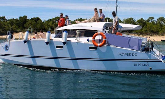 Catamaran Trips & Charter in Saint-Martin-de-Ré