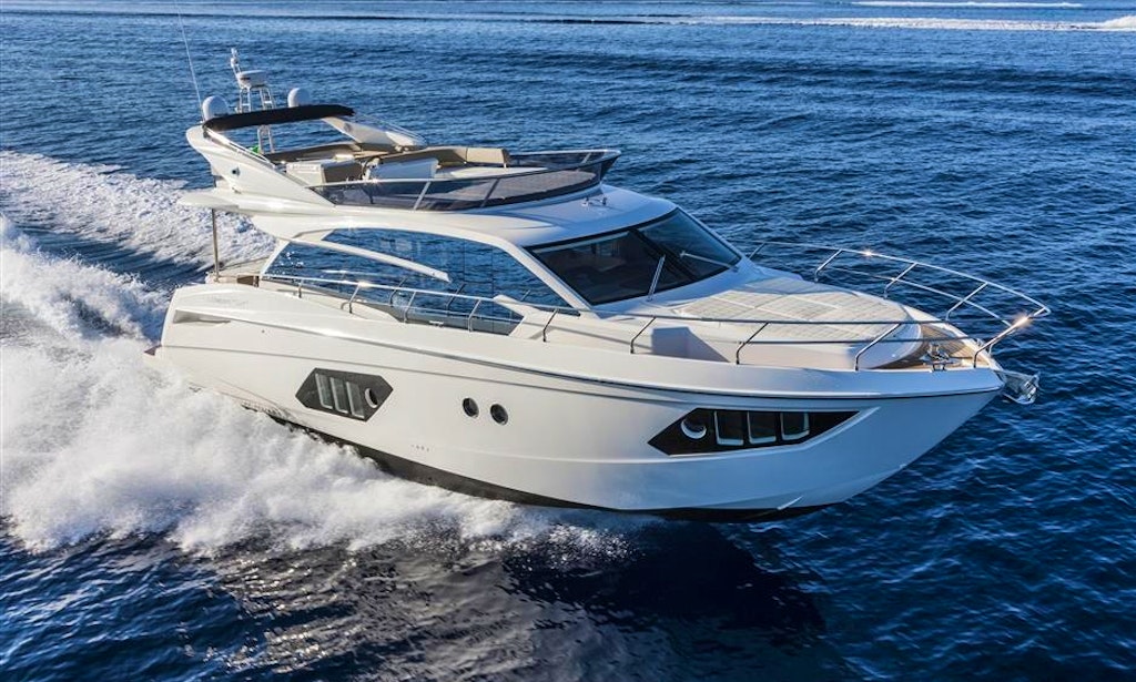 5 Hollywood Celebrities Who May Have Celebrated on ... Luxury brand new yacht of 16 meters | GetMyBoat