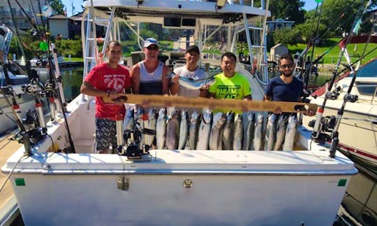 Kenosha Fishing Charter on Luhrs Tournament Sportfish