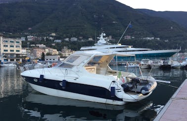 Cranchi Smeraldo 37 Motor Yacht