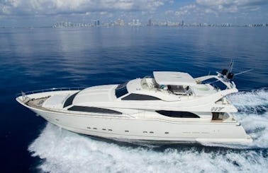 Ferretti 90 - Luxury Yacht Charter in Miami