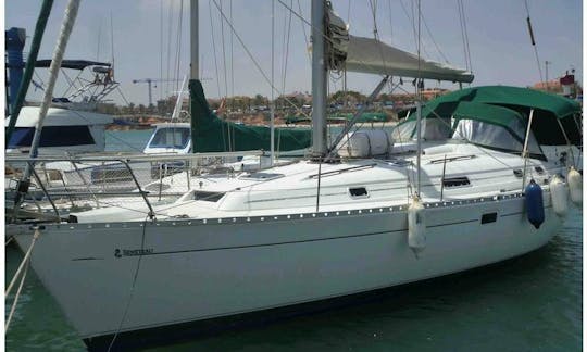 Monocoque de croisière Charter 38' Ariadne Oceanis 381 à Réthymnon, Grèce