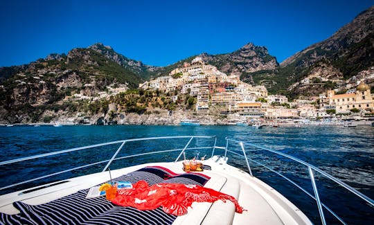 VALENTINE'S BOAT  RENT Charter Faeton 1040 Fly Motor Yacht in Positano, Italy for 6 /8Person!