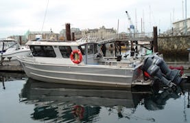Experience Fishing aboard a 25' Aluminum Fishing Vessel for 4 People in Victoria, Canada