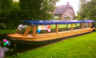Boat Tours in Giethoorn, Netherlands